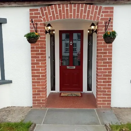 Holiday home Apple Tree Rooskey